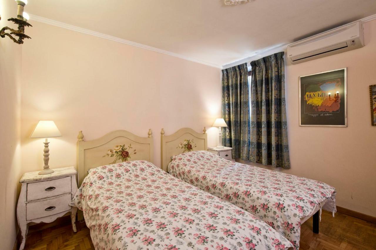 Apartment Governo Vecchio Rome Buitenkant foto